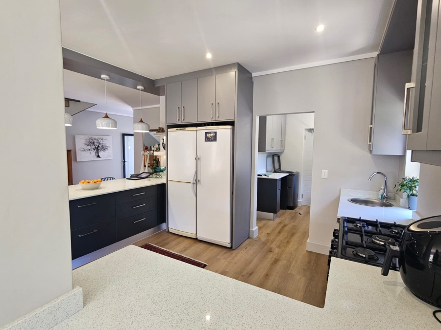 3 Bedroom Property for Sale in Blanco Western Cape